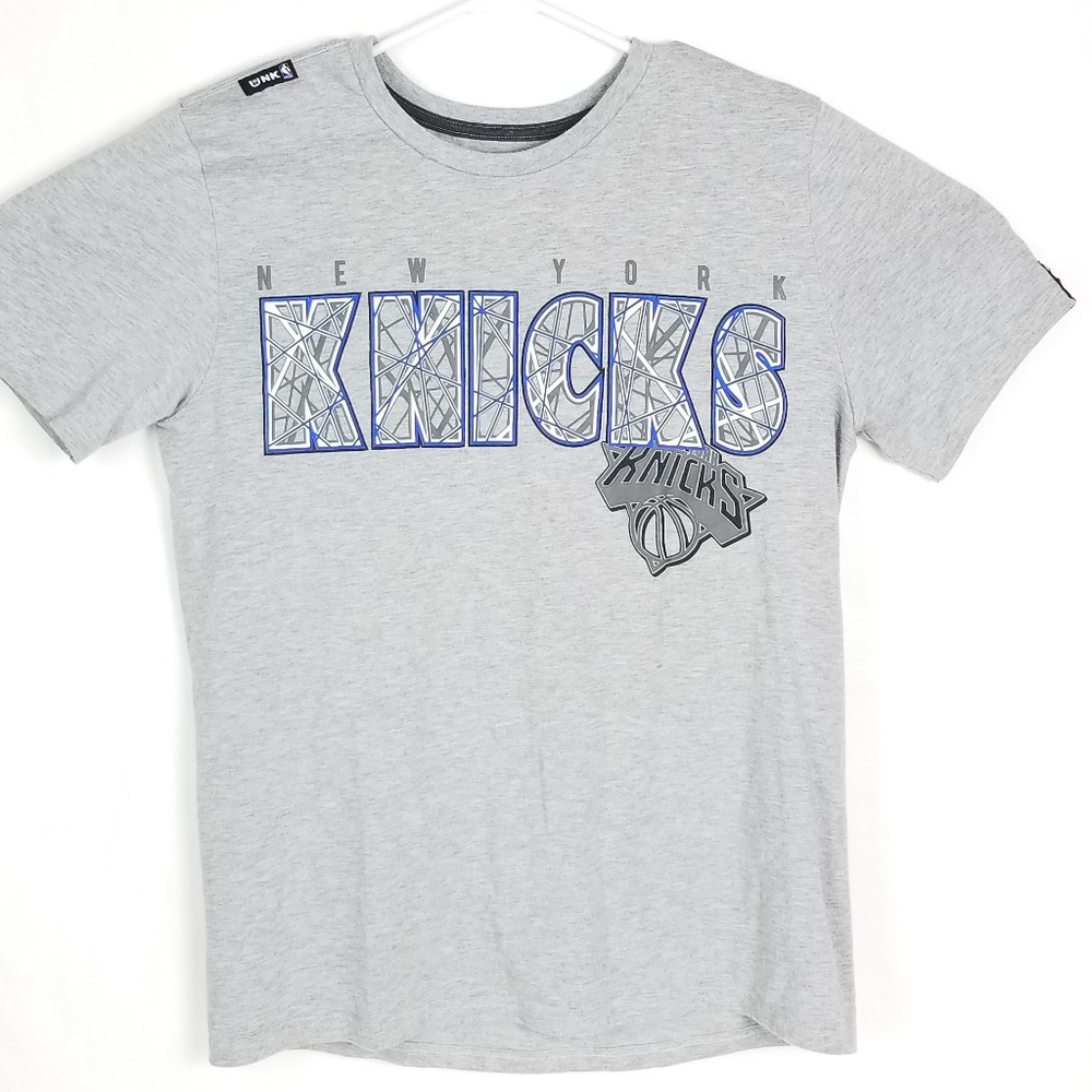 UNK NBA New York KNICKS Gray Short Sleeve Shirt L